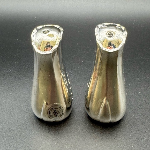 Davco Silver Plated Swan Salt & Pepper Shakers In Basket Vintage - Picture 12 of 13